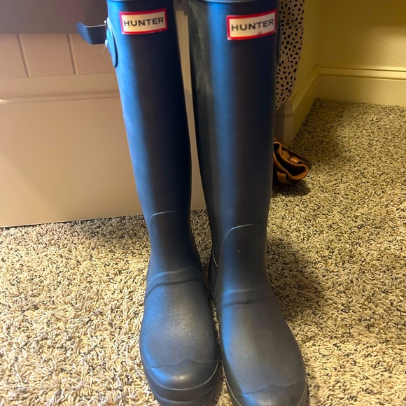 Hunter Rain Boots-Matte Navy - Picture 2 of 8